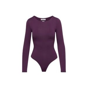 Babaton Contour Crew Longsleeve Bodysuit